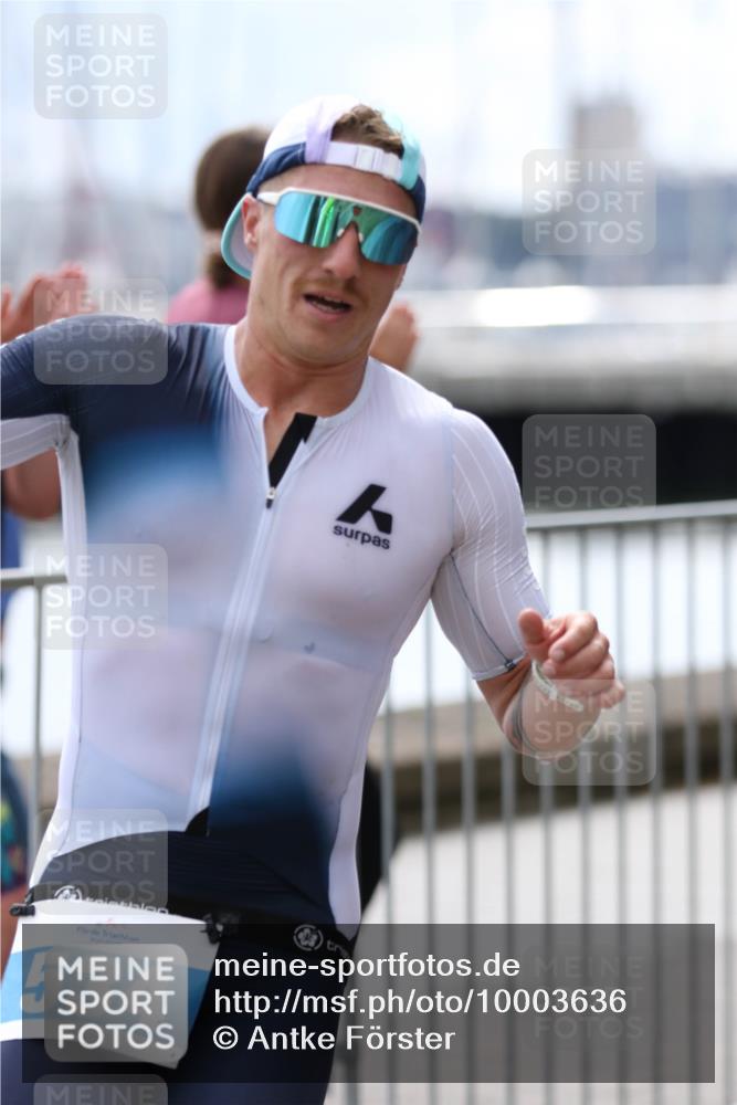 16.08.2026 - KN Förde Triathlon 2026 Antke Förster http://msf.ph/oto/10003636 16.08.2026 13:26:33 Laufen 534 meine-sportfotos.de
