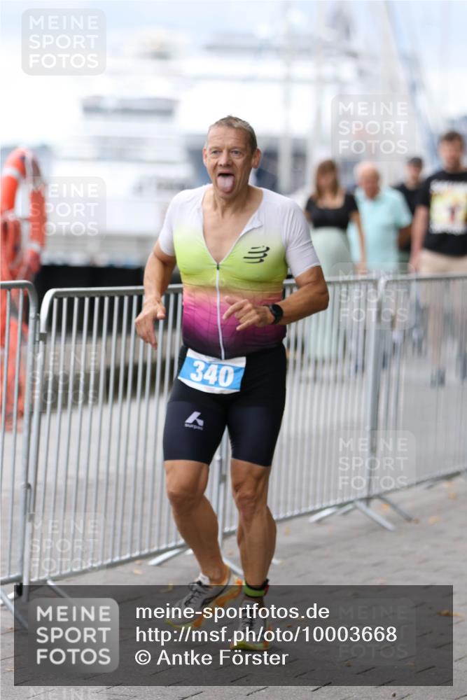 16.08.2026 - KN Förde Triathlon 2026 Antke Förster http://msf.ph/oto/10003668 16.08.2026 11:43:04 Laufen 340 meine-sportfotos.de