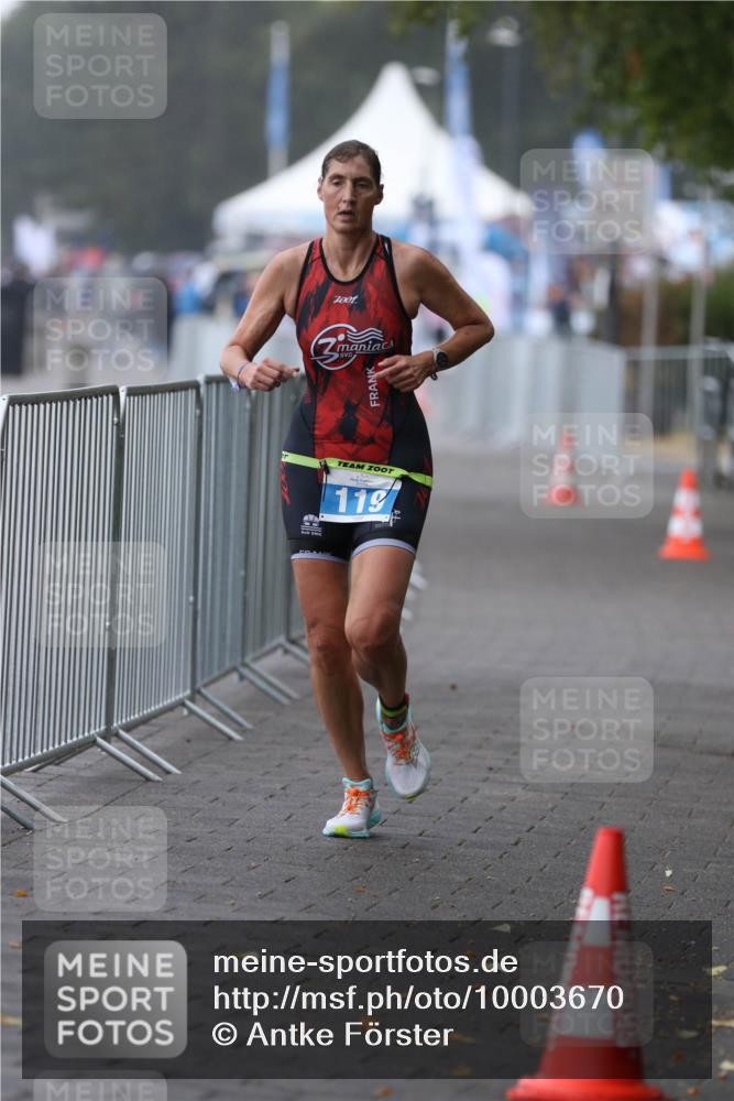 16.08.2026 - KN Förde Triathlon 2026 Antke Förster http://msf.ph/oto/10003670 16.08.2026 10:03:37 Laufen 7001, 119 meine-sportfotos.de