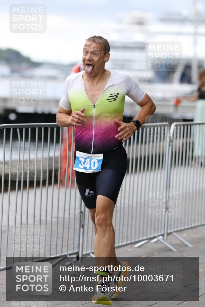 16.08.2026 - KN Förde Triathlon 2026 Antke Förster http://msf.ph/oto/10003671 16.08.2026 11:43:04 Laufen 111, 340 meine-sportfotos.de
