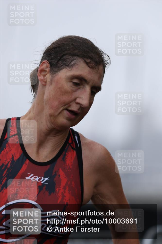 16.08.2026 - KN Förde Triathlon 2026 Antke Förster http://msf.ph/oto/10003691 16.08.2026 10:03:43 Laufen 3 meine-sportfotos.de