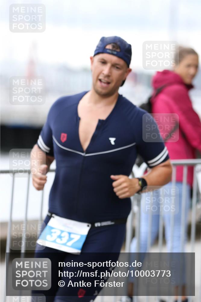 16.08.2026 - KN Förde Triathlon 2026 Antke Förster http://msf.ph/oto/10003773 16.08.2026 11:44:19 Laufen 337 meine-sportfotos.de