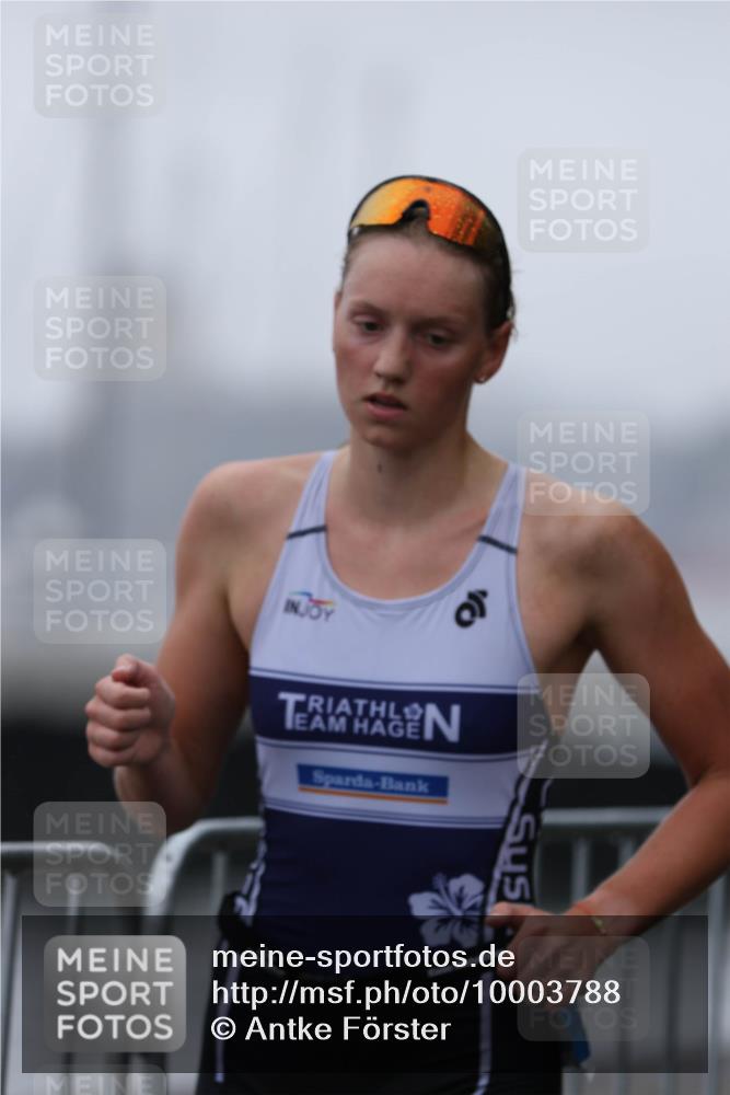 16.08.2026 - KN Förde Triathlon 2026 Antke Förster http://msf.ph/oto/10003788 16.08.2026 10:04:55 Laufen  meine-sportfotos.de