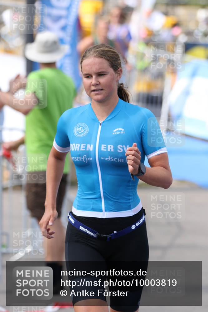 16.08.2026 - KN Förde Triathlon 2026 Antke Förster http://msf.ph/oto/10003819 16.08.2026 15:06:07 Laufen  meine-sportfotos.de