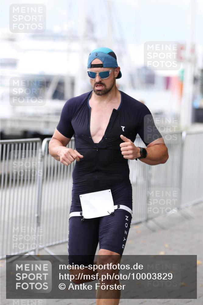 16.08.2026 - KN Förde Triathlon 2026 Antke Förster http://msf.ph/oto/10003829 16.08.2026 11:45:07 Laufen  meine-sportfotos.de