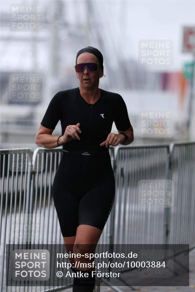 16.08.2026 - KN Förde Triathlon 2026 Antke Förster http://msf.ph/oto/10003884 16.08.2026 10:06:00 Laufen  meine-sportfotos.de
