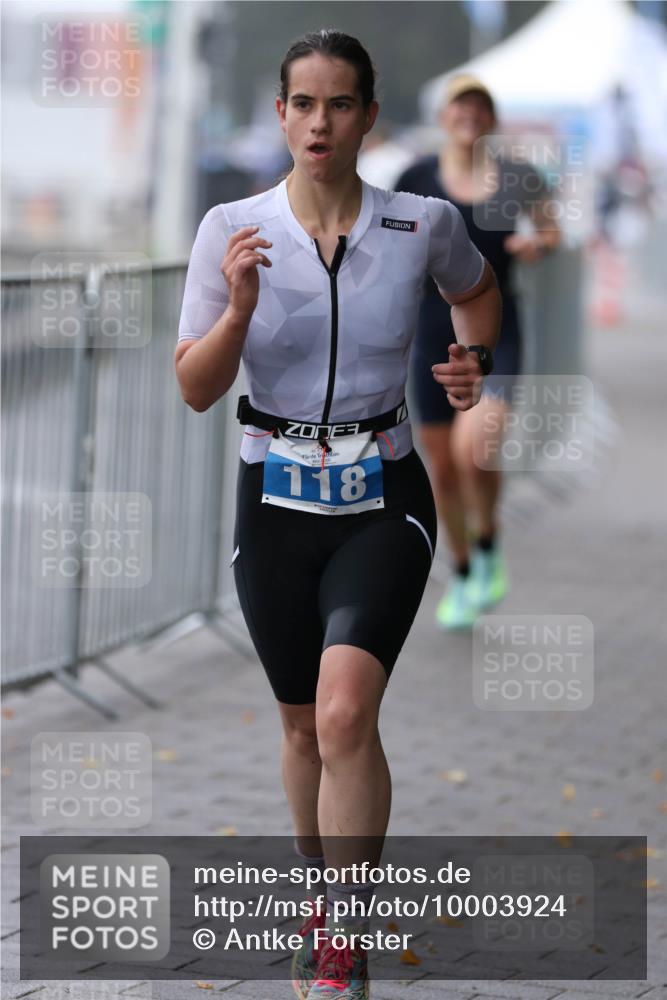 16.08.2026 - KN Förde Triathlon 2026 Antke Förster http://msf.ph/oto/10003924 16.08.2026 10:06:11 Laufen 118 meine-sportfotos.de