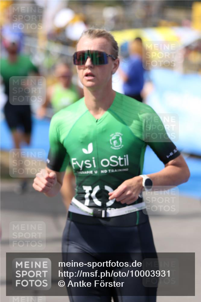 16.08.2026 - KN Förde Triathlon 2026 Antke Förster http://msf.ph/oto/10003931 16.08.2026 15:07:31 Laufen  meine-sportfotos.de