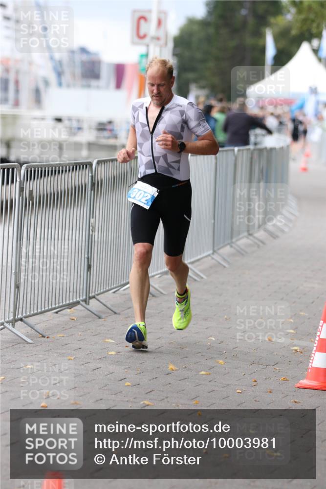 16.08.2026 - KN Förde Triathlon 2026 Antke Förster http://msf.ph/oto/10003981 16.08.2026 11:46:27 Laufen 302 meine-sportfotos.de