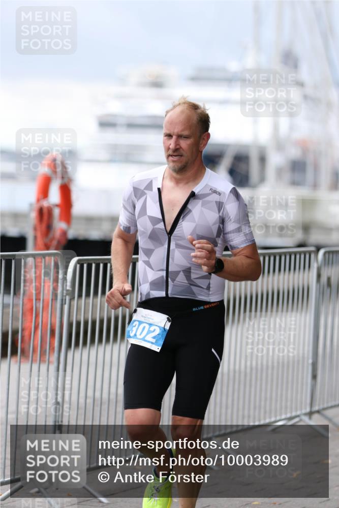 16.08.2026 - KN Förde Triathlon 2026 Antke Förster http://msf.ph/oto/10003989 16.08.2026 11:46:29 Laufen 302 meine-sportfotos.de
