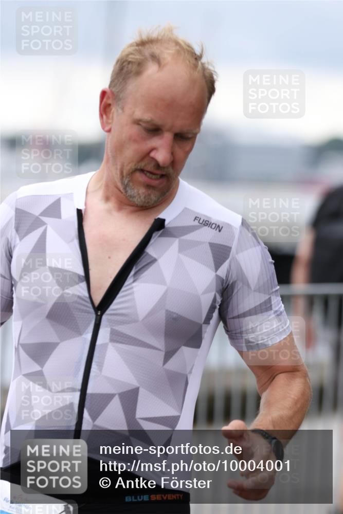 16.08.2026 - KN Förde Triathlon 2026 Antke Förster http://msf.ph/oto/10004001 16.08.2026 11:46:31 Laufen 2026 meine-sportfotos.de