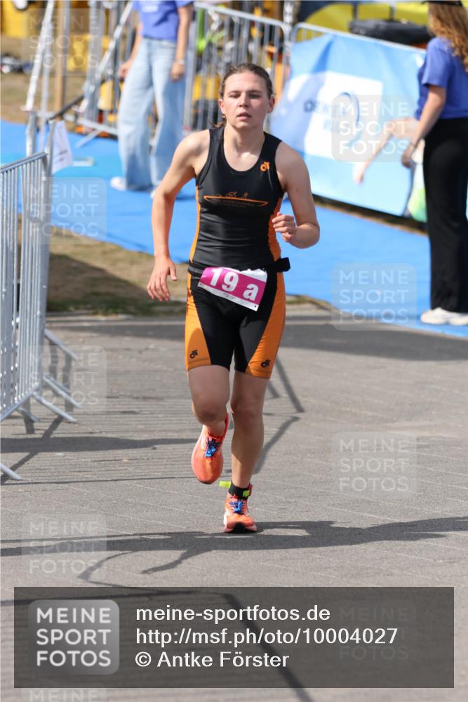 16.08.2026 - KN Förde Triathlon 2026 Antke Förster http://msf.ph/oto/10004027 16.08.2026 15:08:31 Laufen 19 meine-sportfotos.de