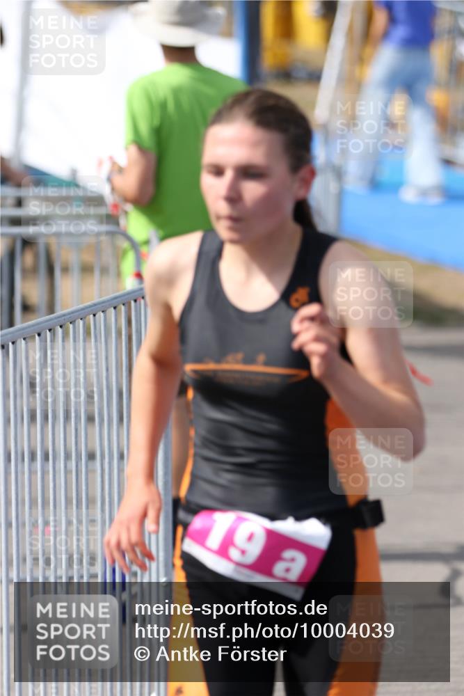 16.08.2026 - KN Förde Triathlon 2026 Antke Förster http://msf.ph/oto/10004039 16.08.2026 15:08:33 Laufen 19 meine-sportfotos.de