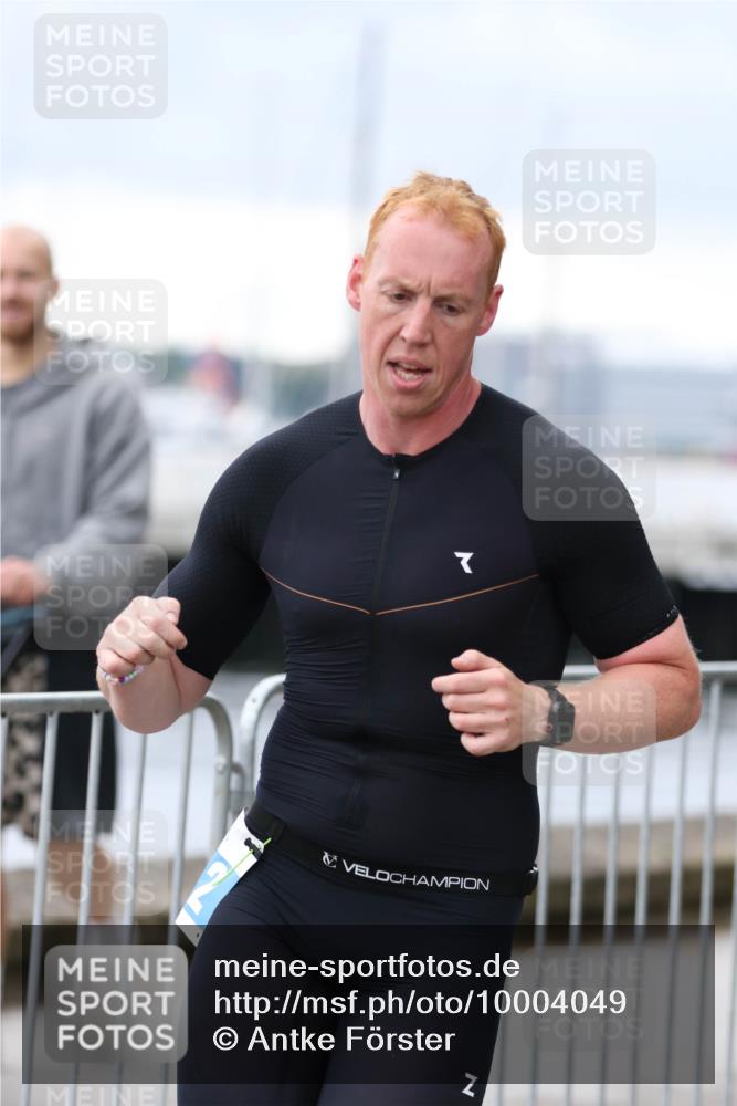16.08.2026 - KN Förde Triathlon 2026 Antke Förster http://msf.ph/oto/10004049 16.08.2026 11:47:41 Laufen  meine-sportfotos.de