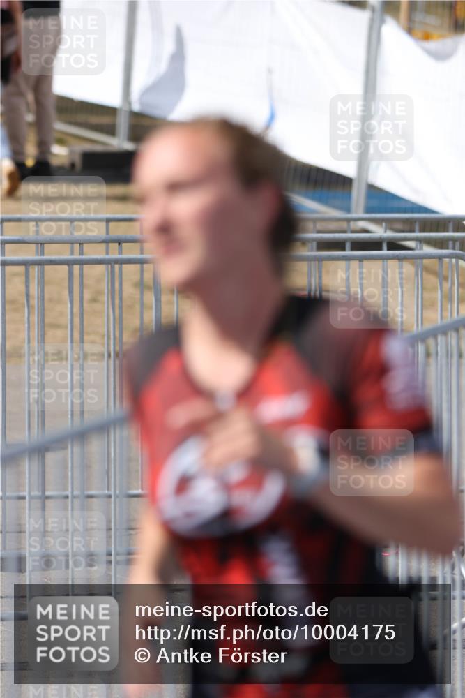 16.08.2026 - KN Förde Triathlon 2026 Antke Förster http://msf.ph/oto/10004175 16.08.2026 15:11:46 Laufen  meine-sportfotos.de