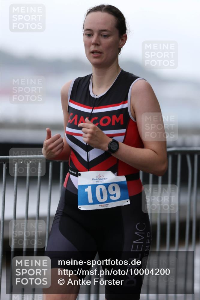 16.08.2026 - KN Förde Triathlon 2026 Antke Förster http://msf.ph/oto/10004200 16.08.2026 10:08:59 Laufen 20, 109 meine-sportfotos.de