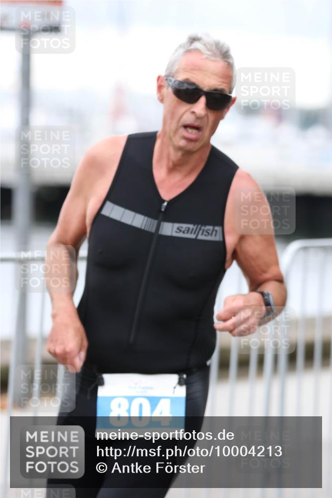 16.08.2026 - KN Förde Triathlon 2026 Antke Förster http://msf.ph/oto/10004213 16.08.2026 11:48:55 Laufen 804 meine-sportfotos.de