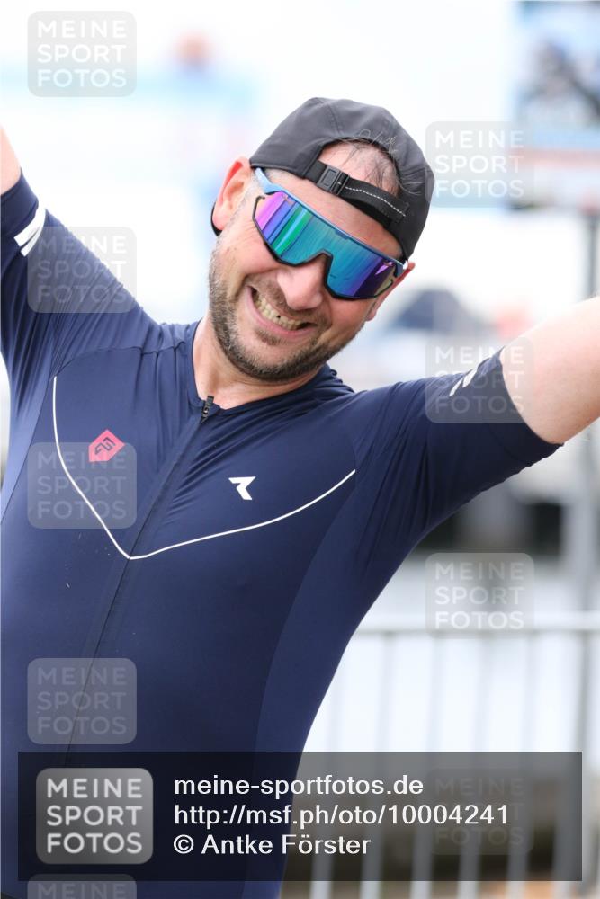 16.08.2026 - KN Förde Triathlon 2026 Antke Förster http://msf.ph/oto/10004241 16.08.2026 11:49:01 Laufen  meine-sportfotos.de