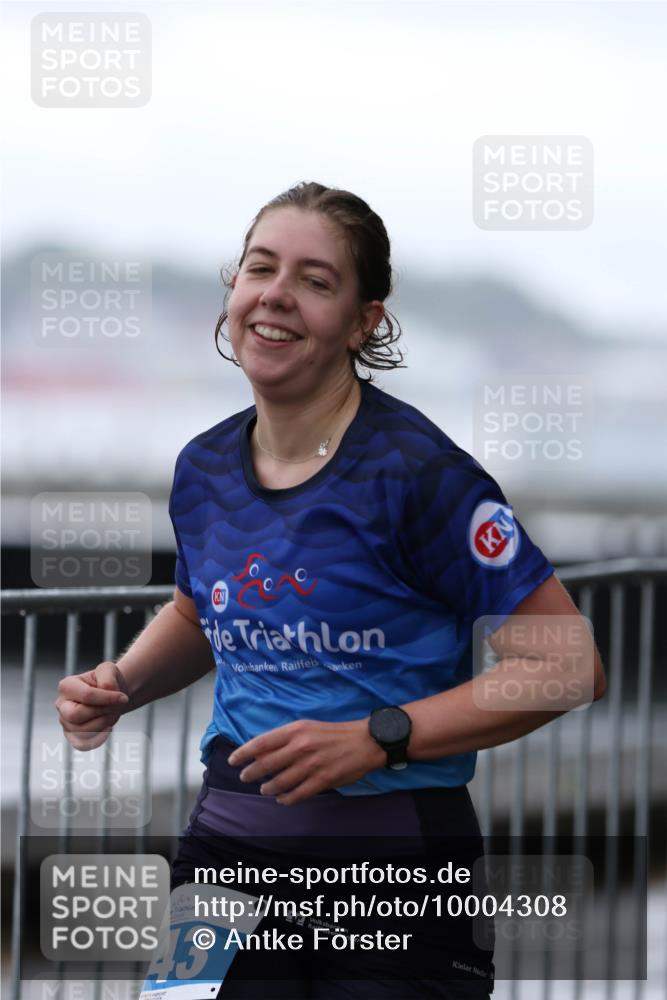 16.08.2026 - KN Förde Triathlon 2026 Antke Förster http://msf.ph/oto/10004308 16.08.2026 10:09:54 Laufen 43 meine-sportfotos.de