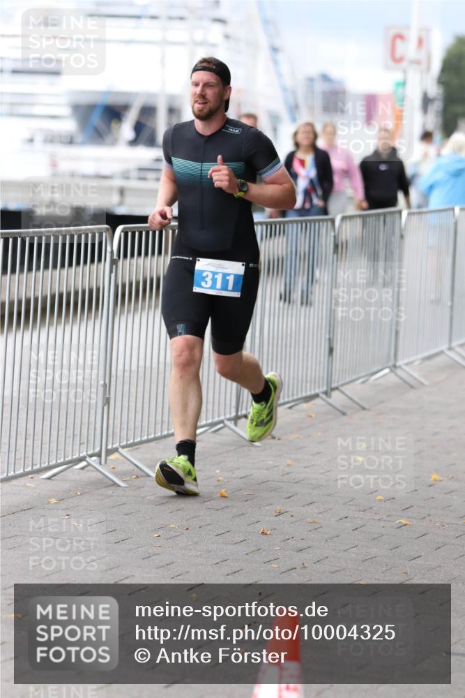 16.08.2026 - KN Förde Triathlon 2026 Antke Förster http://msf.ph/oto/10004325 16.08.2026 11:49:31 Laufen 311 meine-sportfotos.de