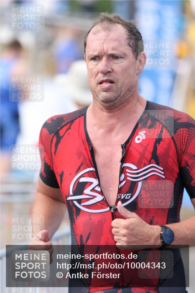 16.08.2026 - KN Förde Triathlon 2026 Antke Förster http://msf.ph/oto/10004343 16.08.2026 15:26:39 Laufen 3 meine-sportfotos.de