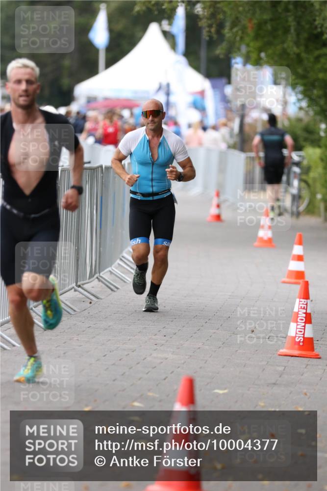 16.08.2026 - KN Förde Triathlon 2026 Antke Förster http://msf.ph/oto/10004377 16.08.2026 11:49:55 Laufen  meine-sportfotos.de