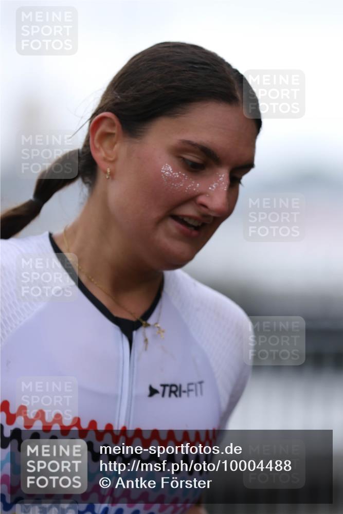 16.08.2026 - KN Förde Triathlon 2026 Antke Förster http://msf.ph/oto/10004488 16.08.2026 10:10:51 Laufen  meine-sportfotos.de