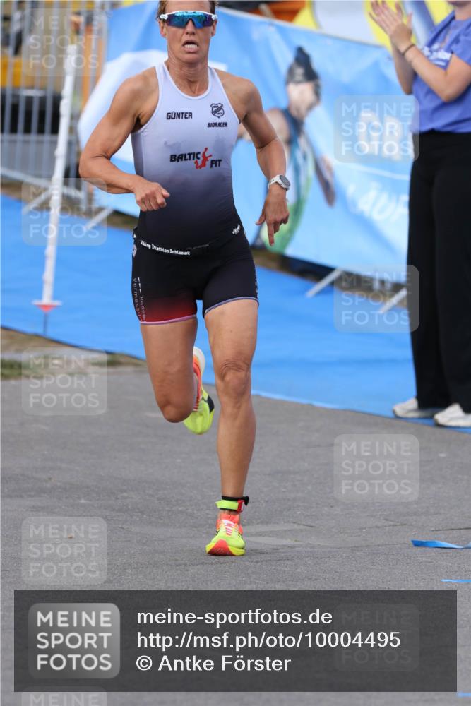 16.08.2026 - KN Förde Triathlon 2026 Antke Förster http://msf.ph/oto/10004495 16.08.2026 15:31:35 Laufen  meine-sportfotos.de