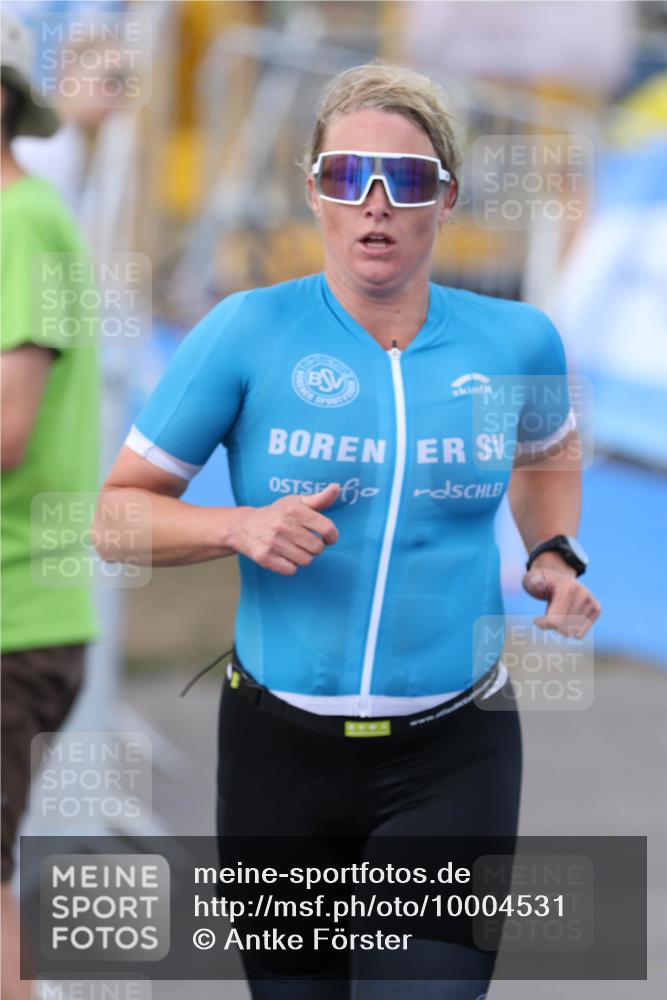 16.08.2026 - KN Förde Triathlon 2026 Antke Förster http://msf.ph/oto/10004531 16.08.2026 15:32:06 Laufen  meine-sportfotos.de