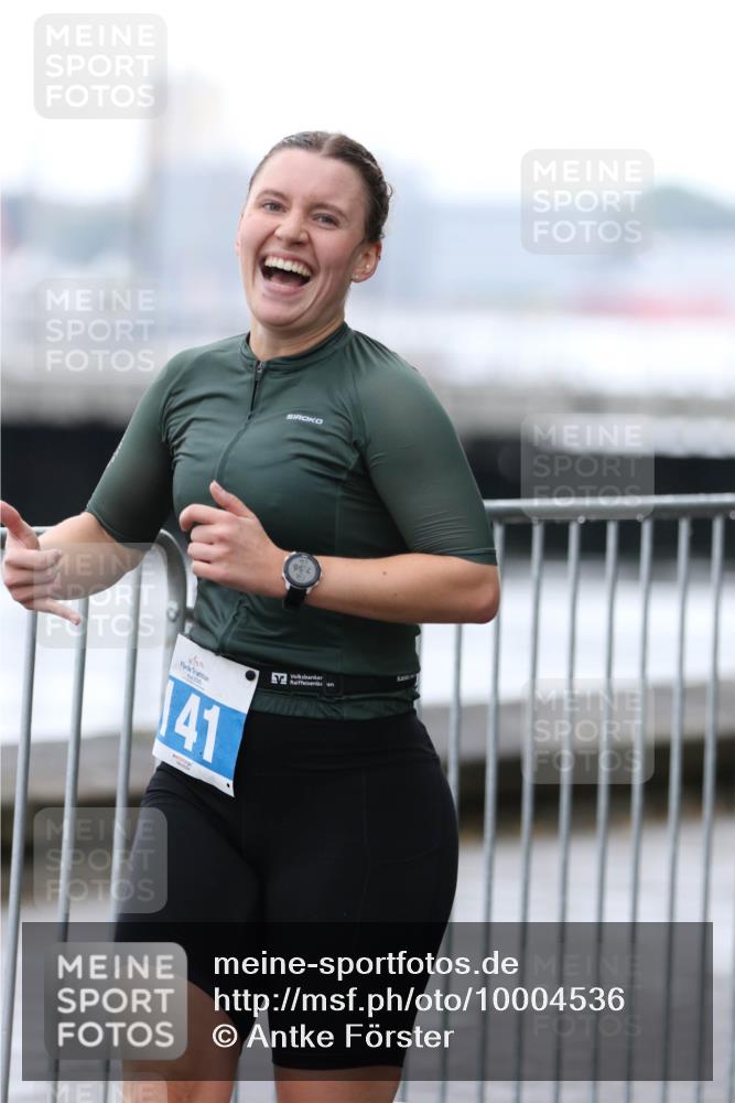 16.08.2026 - KN Förde Triathlon 2026 Antke Förster http://msf.ph/oto/10004536 16.08.2026 10:11:11 Laufen 99, 20, 41 meine-sportfotos.de