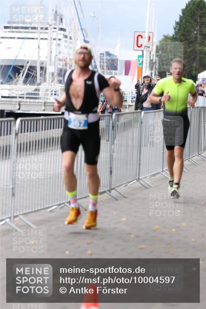 16.08.2026 - KN Förde Triathlon 2026 Antke Förster http://msf.ph/oto/10004597 16.08.2026 11:51:10 Laufen 367 meine-sportfotos.de