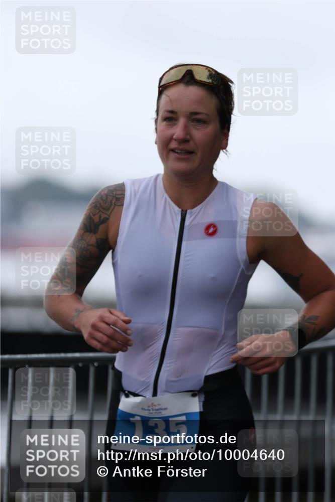 16.08.2026 - KN Förde Triathlon 2026 Antke Förster http://msf.ph/oto/10004640 16.08.2026 10:11:42 Laufen 2009, 135 meine-sportfotos.de