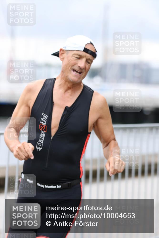 16.08.2026 - KN Förde Triathlon 2026 Antke Förster http://msf.ph/oto/10004653 16.08.2026 11:51:28 Laufen 2 meine-sportfotos.de