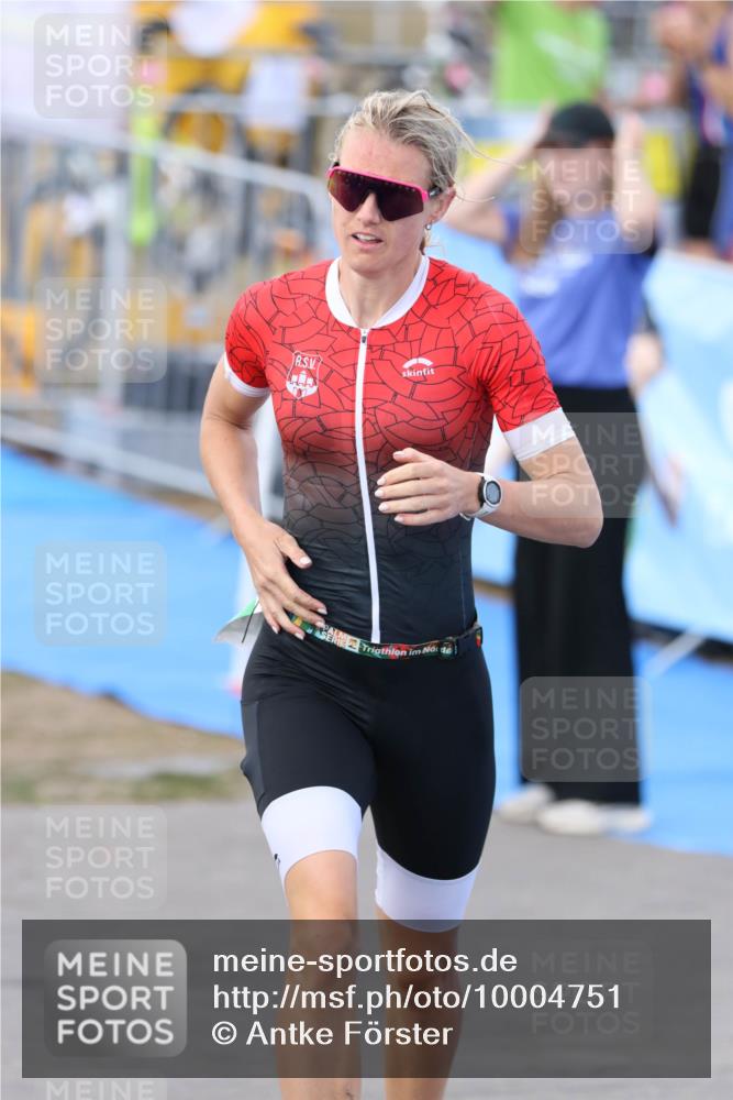 16.08.2026 - KN Förde Triathlon 2026 Antke Förster http://msf.ph/oto/10004751 16.08.2026 15:35:29 Laufen  meine-sportfotos.de