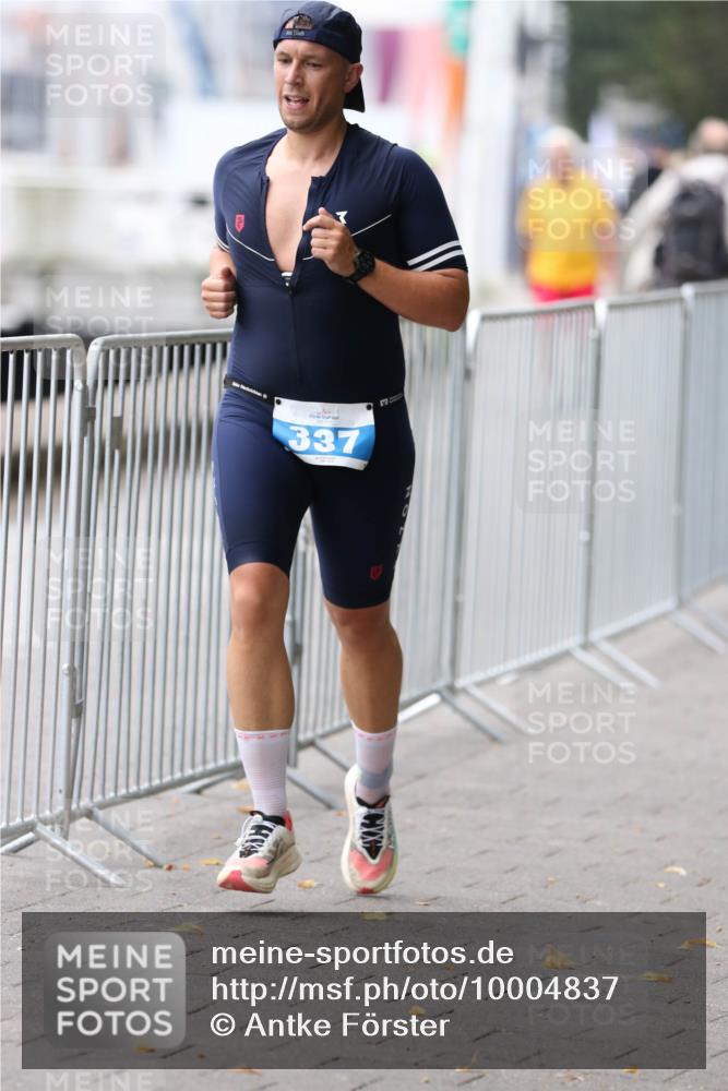 16.08.2026 - KN Förde Triathlon 2026 Antke Förster http://msf.ph/oto/10004837 16.08.2026 11:52:25 Laufen 337 meine-sportfotos.de