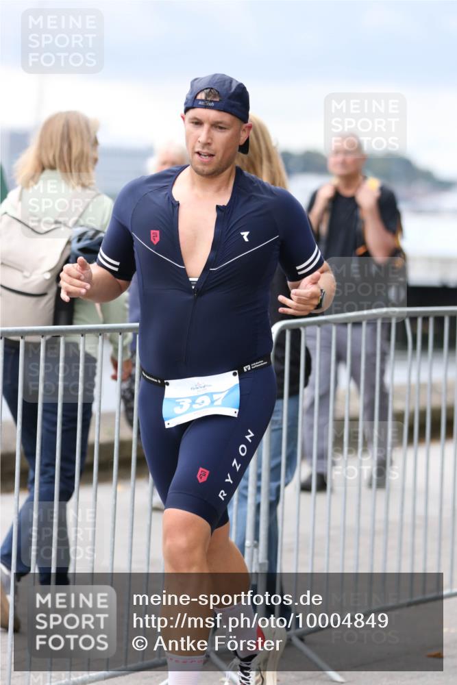 16.08.2026 - KN Förde Triathlon 2026 Antke Förster http://msf.ph/oto/10004849 16.08.2026 11:52:27 Laufen 397 meine-sportfotos.de