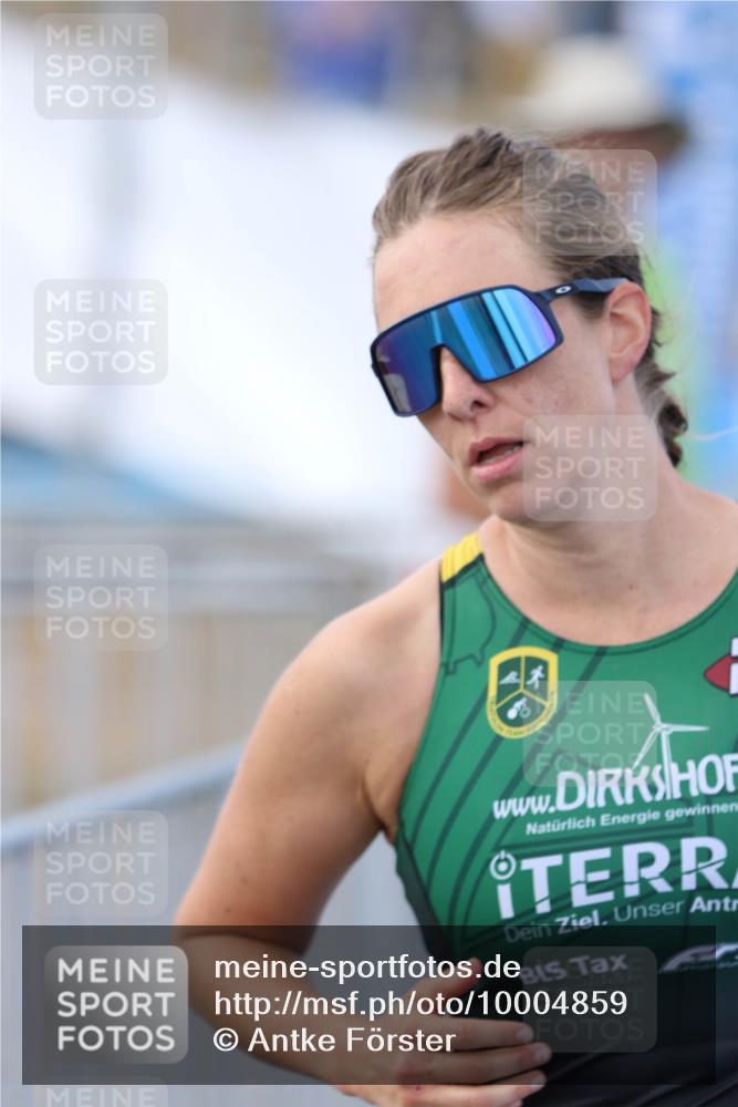16.08.2026 - KN Förde Triathlon 2026 Antke Förster http://msf.ph/oto/10004859 16.08.2026 15:37:49 Laufen  meine-sportfotos.de