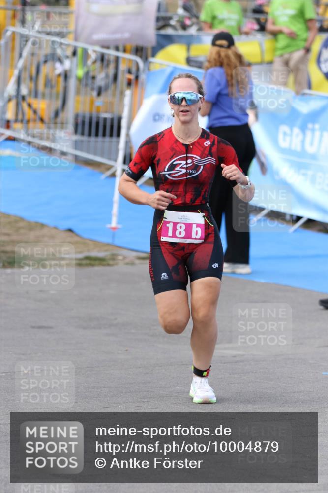 16.08.2026 - KN Förde Triathlon 2026 Antke Förster http://msf.ph/oto/10004879 16.08.2026 15:42:15 Laufen 18, 00 meine-sportfotos.de