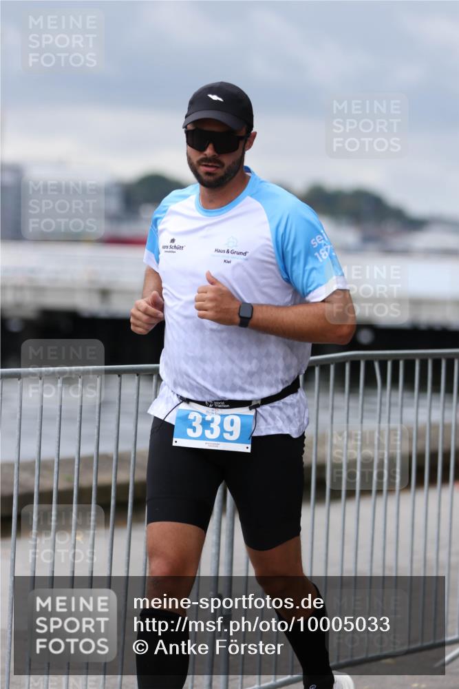 16.08.2026 - KN Förde Triathlon 2026 Antke Förster http://msf.ph/oto/10005033 16.08.2026 11:54:01 Laufen 339, 18 meine-sportfotos.de