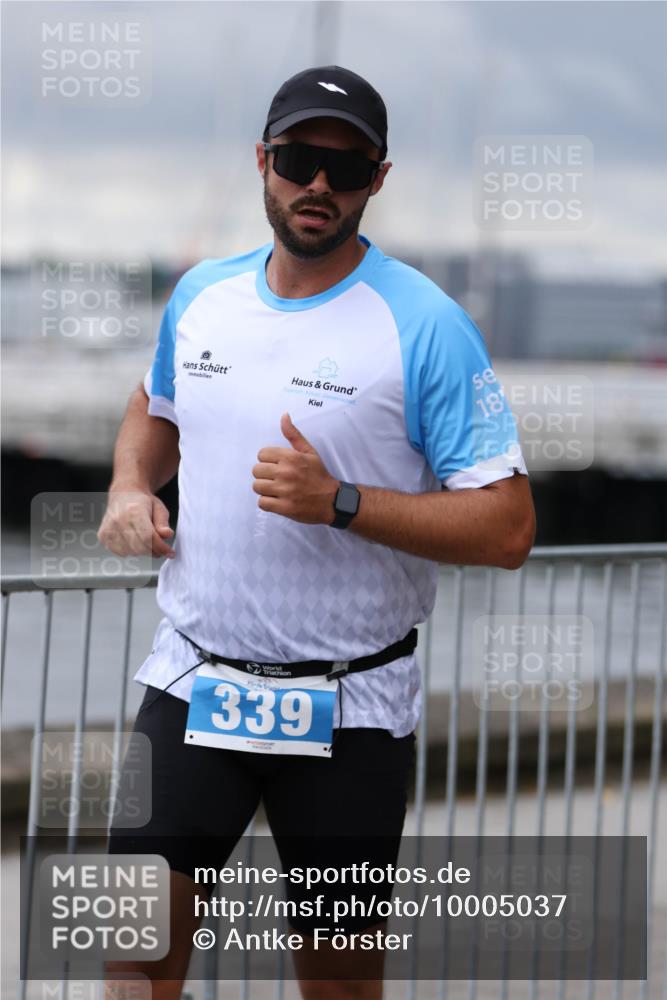 16.08.2026 - KN Förde Triathlon 2026 Antke Förster http://msf.ph/oto/10005037 16.08.2026 11:54:02 Laufen 339, 18 meine-sportfotos.de