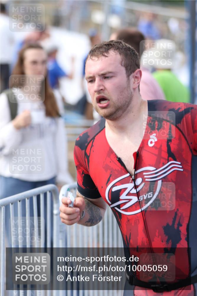 16.08.2026 - KN Förde Triathlon 2026 Antke Förster http://msf.ph/oto/10005059 16.08.2026 15:51:31 Laufen  meine-sportfotos.de