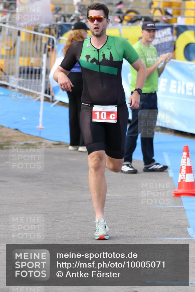 16.08.2026 - KN Förde Triathlon 2026 Antke Förster http://msf.ph/oto/10005071 16.08.2026 15:51:53 Laufen 10 meine-sportfotos.de