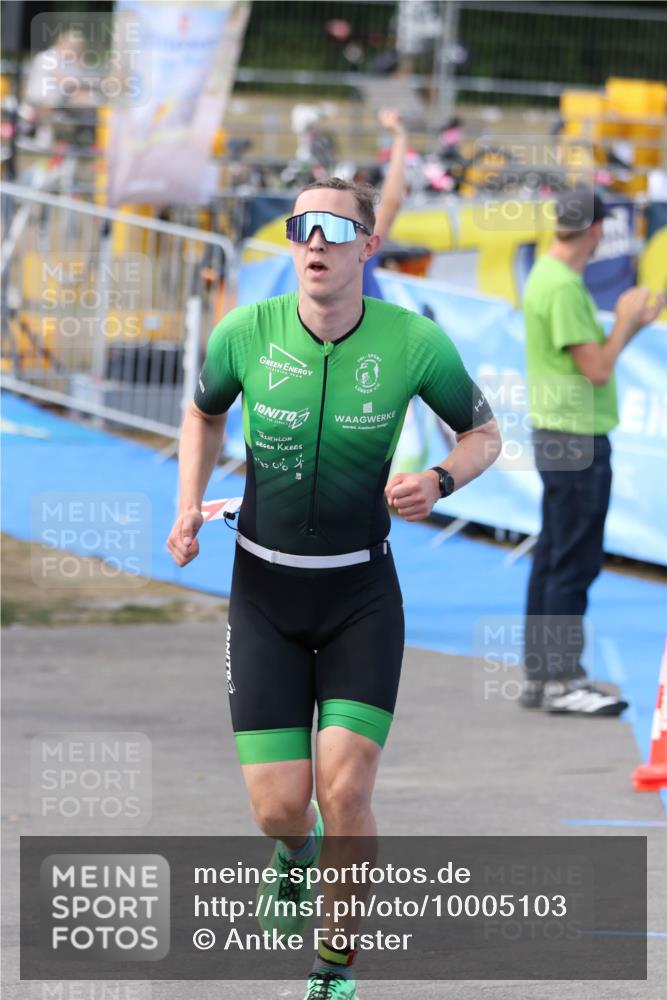16.08.2026 - KN Förde Triathlon 2026 Antke Förster http://msf.ph/oto/10005103 16.08.2026 15:52:26 Laufen  meine-sportfotos.de