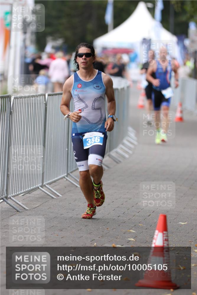 16.08.2026 - KN Förde Triathlon 2026 Antke Förster http://msf.ph/oto/10005105 16.08.2026 11:54:59 Laufen 386 meine-sportfotos.de