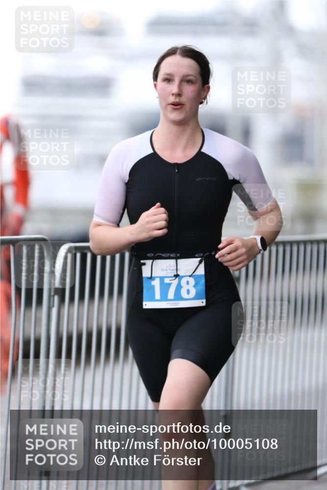 16.08.2026 - KN Förde Triathlon 2026 Antke Förster http://msf.ph/oto/10005108 16.08.2026 10:14:55 Laufen 178 meine-sportfotos.de