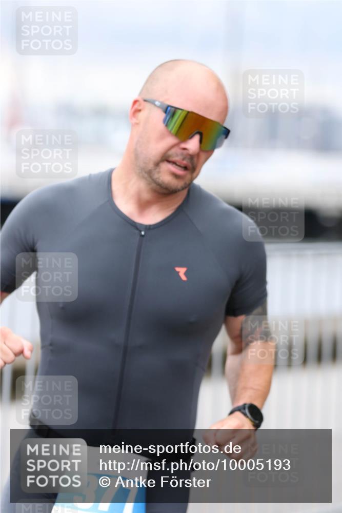 16.08.2026 - KN Förde Triathlon 2026 Antke Förster http://msf.ph/oto/10005193 16.08.2026 11:55:25 Laufen 377 meine-sportfotos.de