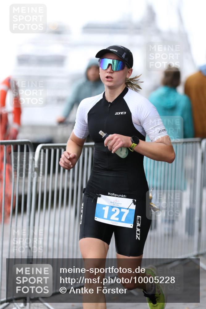 16.08.2026 - KN Förde Triathlon 2026 Antke Förster http://msf.ph/oto/10005228 16.08.2026 10:15:48 Laufen 3, 2026, 127, 3 meine-sportfotos.de