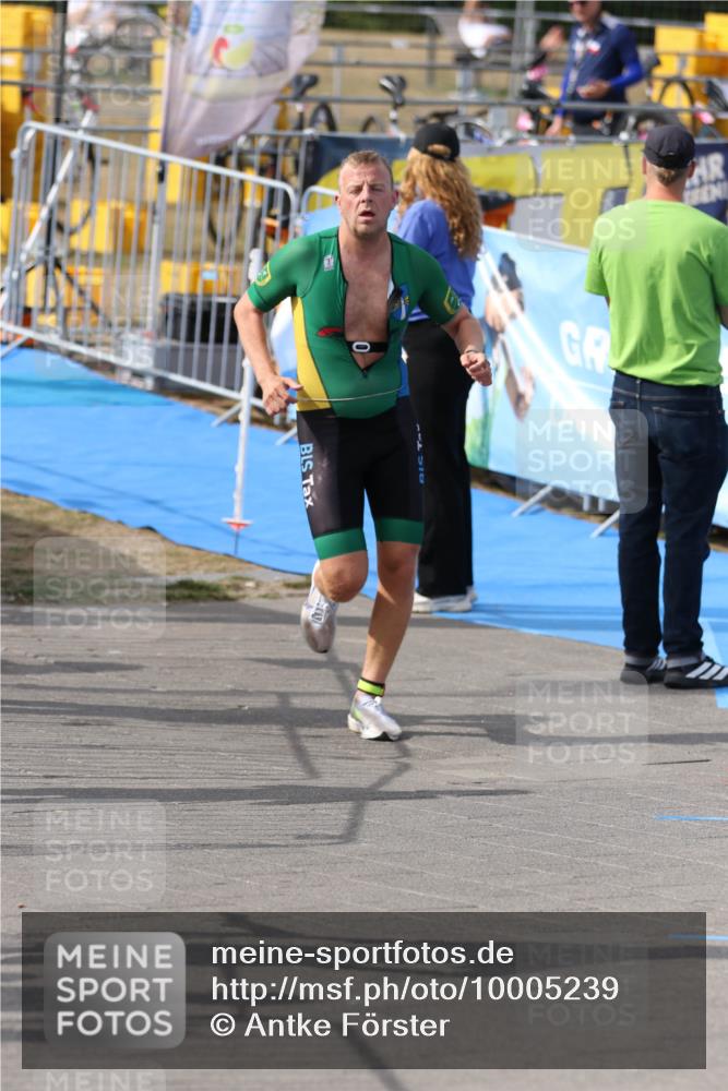 16.08.2026 - KN Förde Triathlon 2026 Antke Förster http://msf.ph/oto/10005239 16.08.2026 15:56:50 Laufen 0 meine-sportfotos.de
