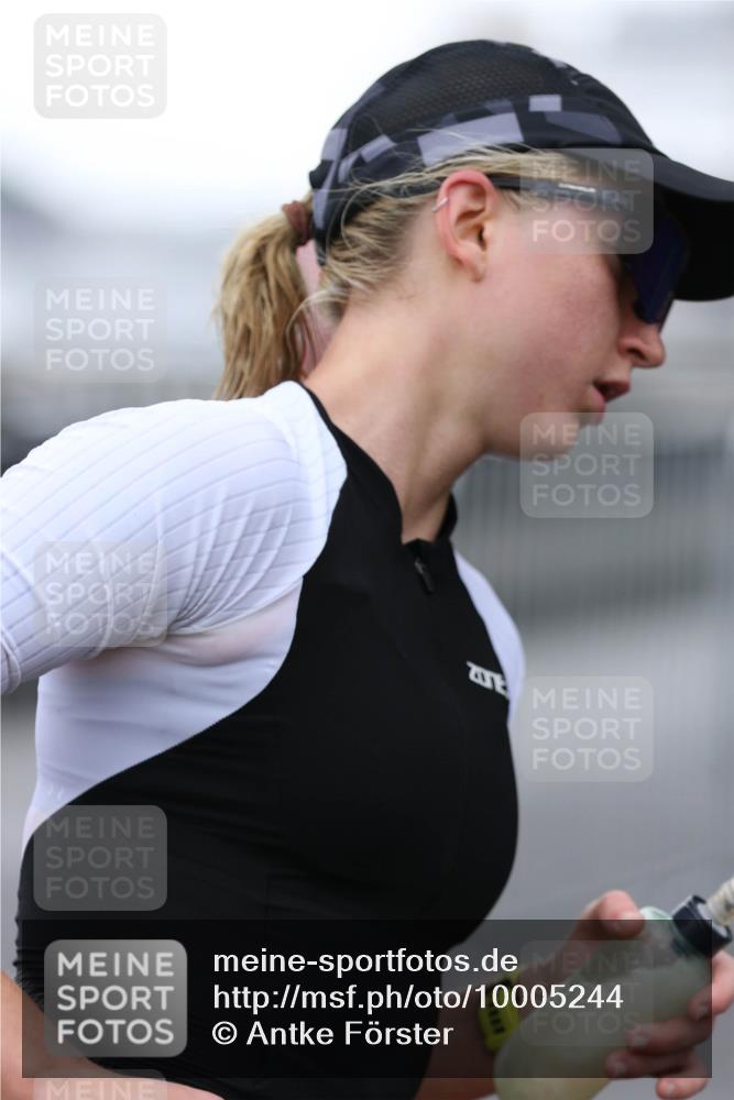 16.08.2026 - KN Förde Triathlon 2026 Antke Förster http://msf.ph/oto/10005244 16.08.2026 10:15:51 Laufen  meine-sportfotos.de