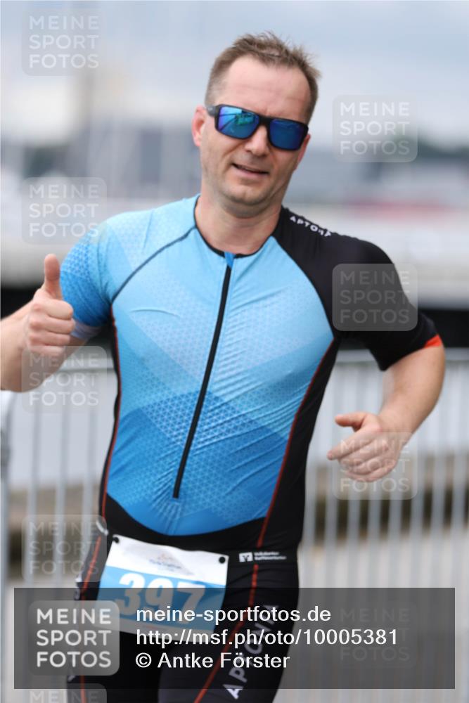 16.08.2026 - KN Förde Triathlon 2026 Antke Förster http://msf.ph/oto/10005381 16.08.2026 11:56:22 Laufen 397 meine-sportfotos.de